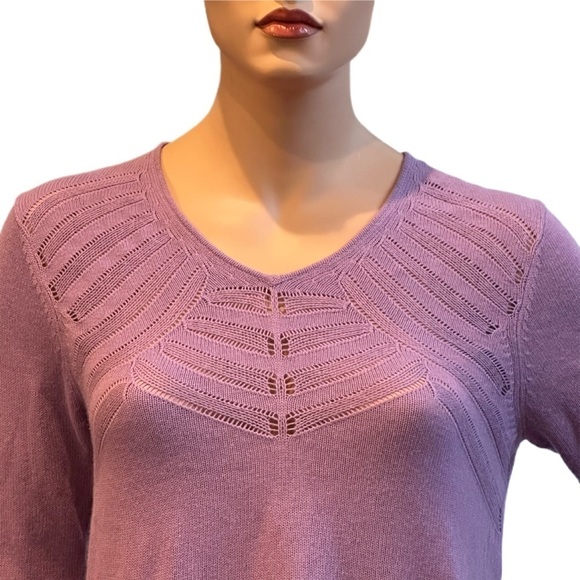 Emme Lightweight Allure Sweater Plus Size 2 Lilac V Neck Crocheted Details NWT - Picture 3 of 16